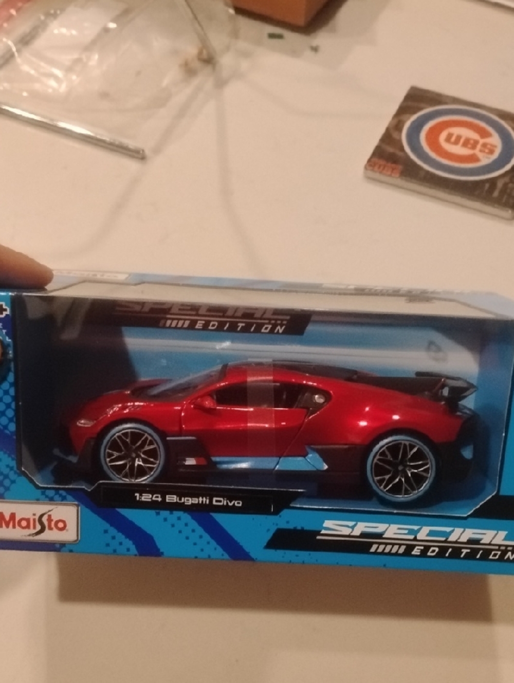 Maisto Special Edition Red Bugatti Divo